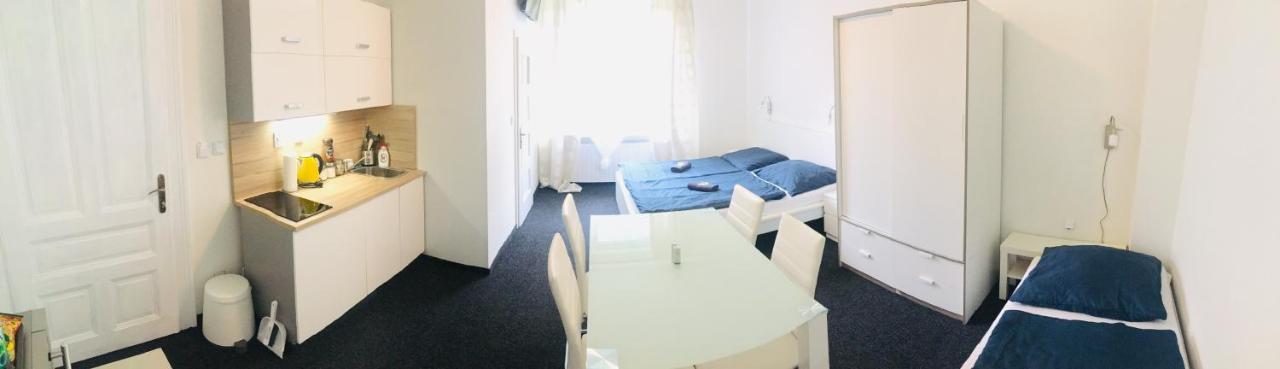 Aparthotel Vitkovice オストラヴァ エクステリア 写真