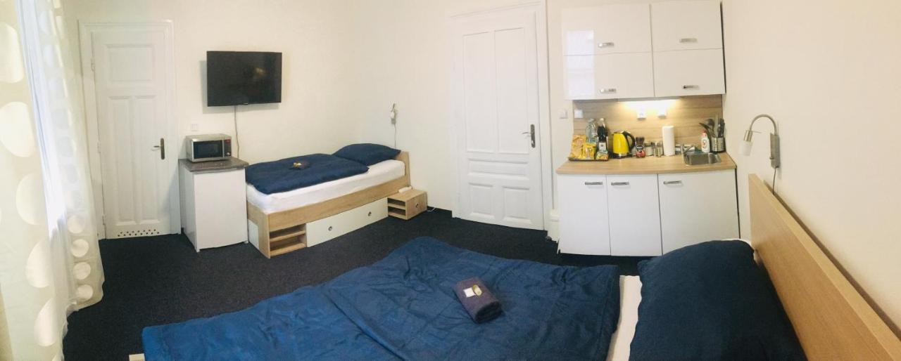 Aparthotel Vitkovice オストラヴァ エクステリア 写真