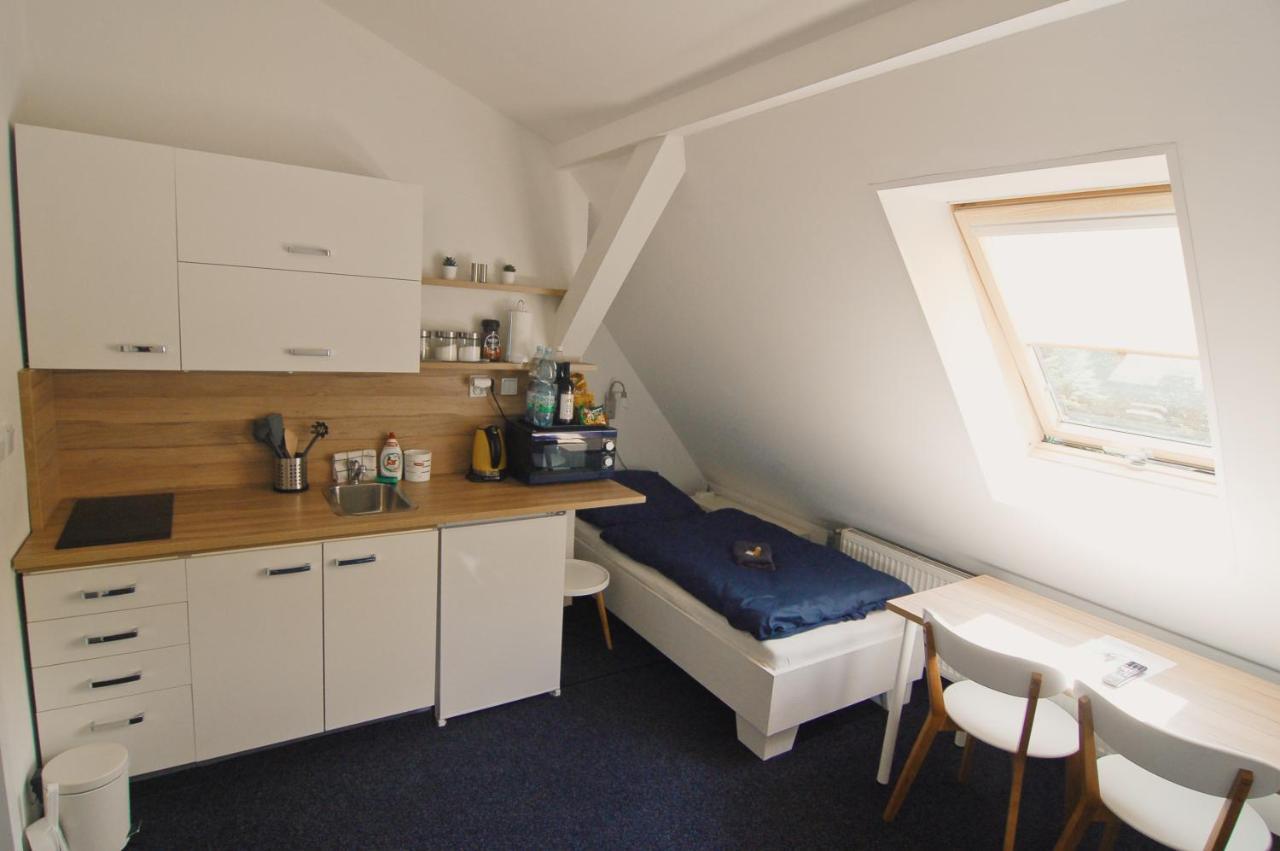 Aparthotel Vitkovice オストラヴァ エクステリア 写真